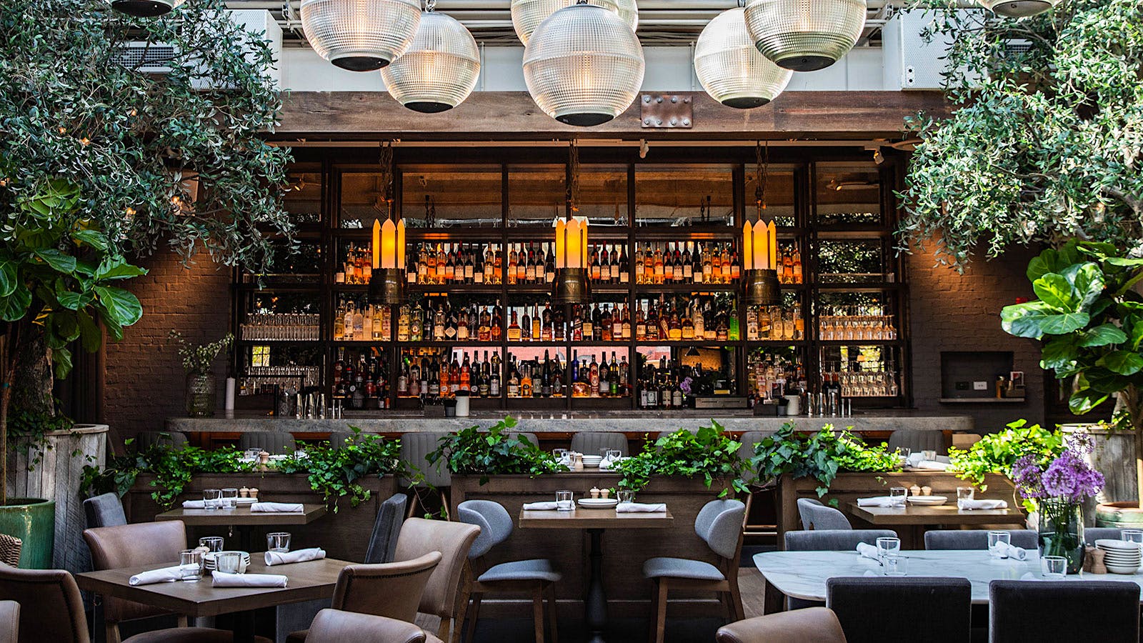 Upscale Restaurant & Bar